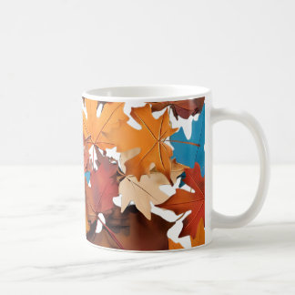 Tasse & Cups mit Ahornblättern. Ein schönes niedli
