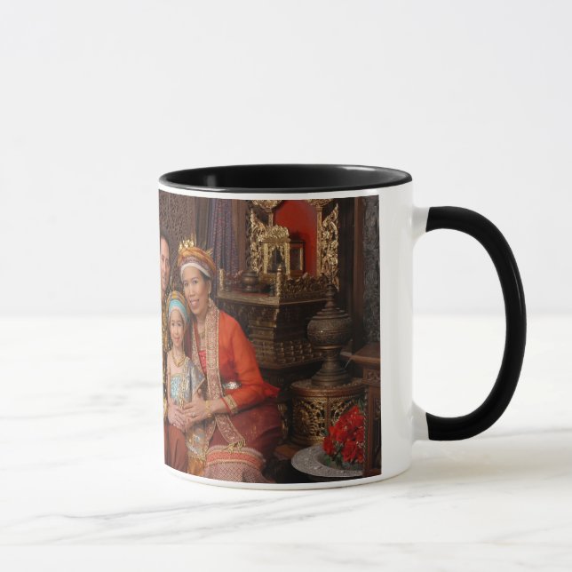 Tasse d'À-Famille - 2 (Droite)