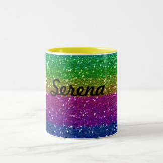 Tasse d'arc-en-ciel de parties scintillantes