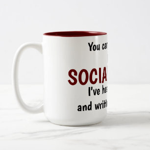 Tasse d'assistant social