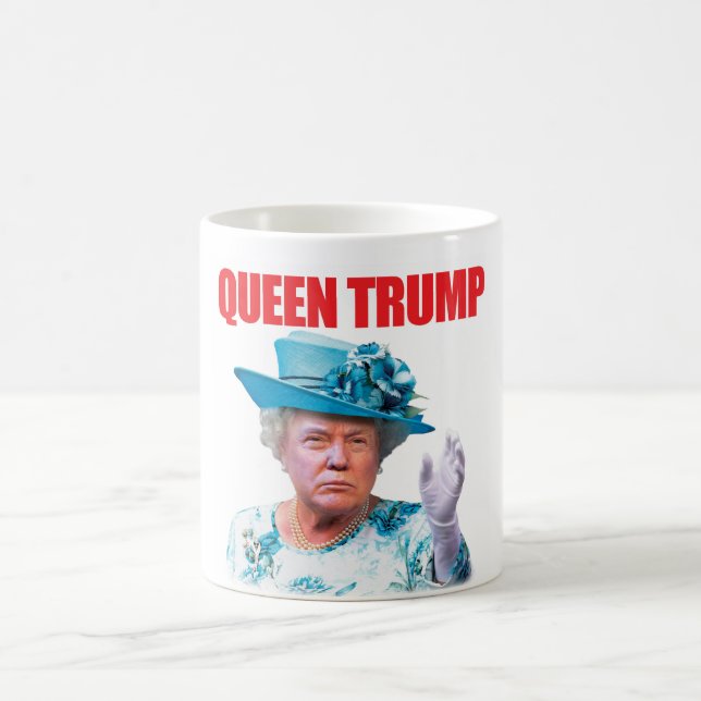 Tasse d'atout de la Reine de Donald Trump (Centre)