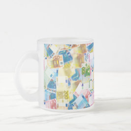 Tasse de banquier avec des billets de banque