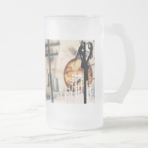 Tasse de bière givrée du monteur de lignes