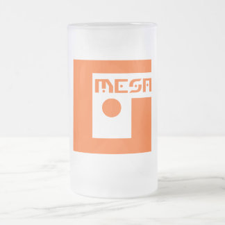 Tasse de bière givrée par logo de MESA de geek