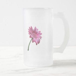 Tasse de bière givrée par marguerite de Gerbera