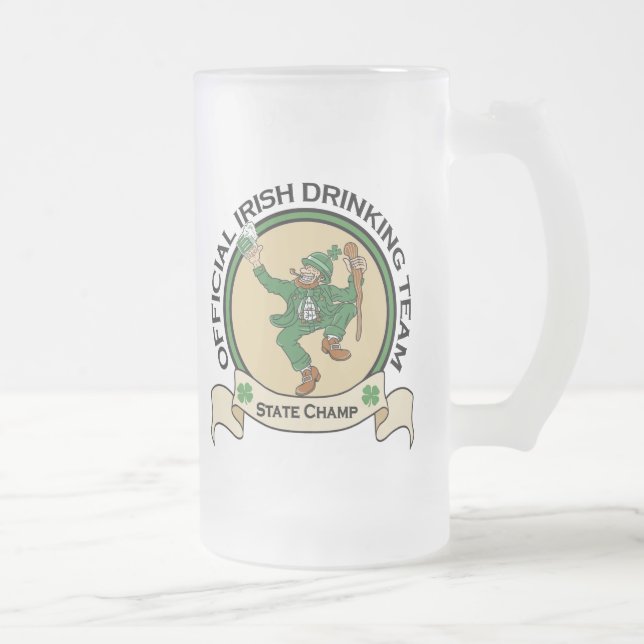 Tasse de bière potable irlandaise d'équipe (Droit)