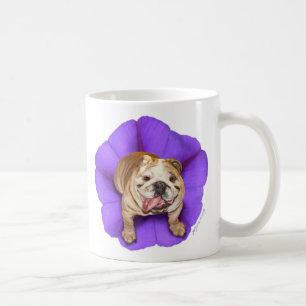 Tasse de bouledogue de gloire de matin