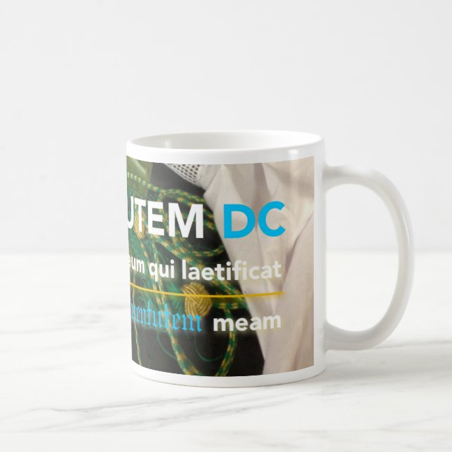 Tasse de C.C de Juventutem (Droite)
