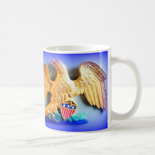 tasse de café d'aigle patriotique or