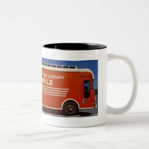 Tasse de café de bibliobus