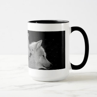 Tasse de café de deux loups gris