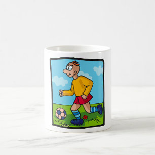 Tasse de café de joueur de football étudiant