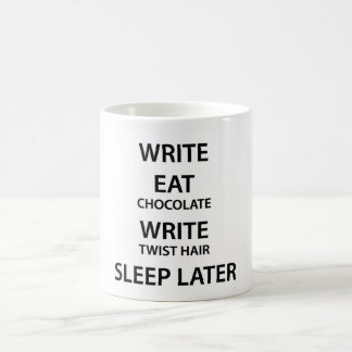 Tasse de café de la date-butoir de l'auteur