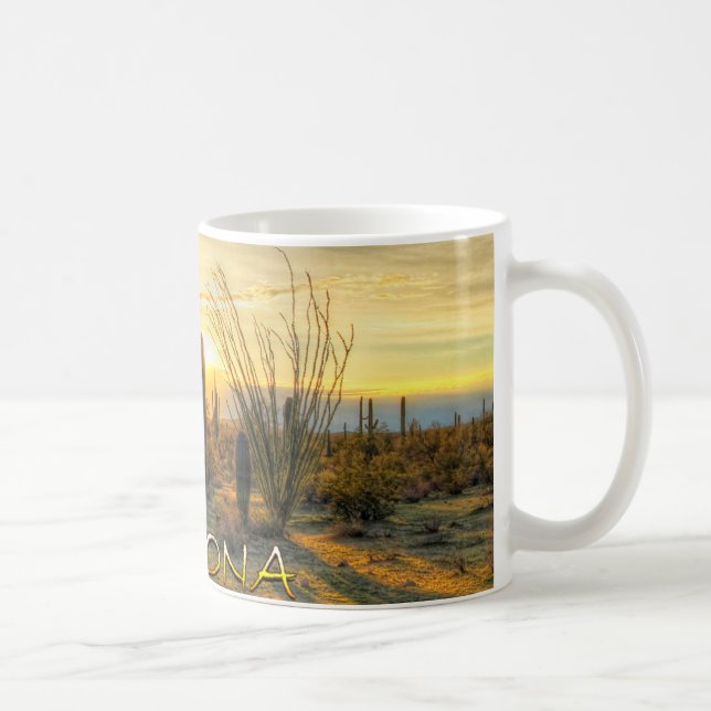 Tasse de café de lever de soleil de désert de (Droite)