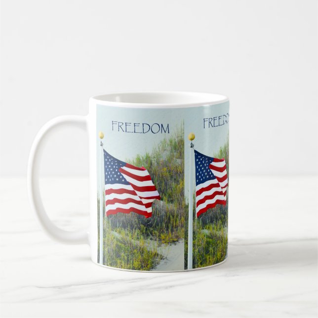Tasse de café de liberté de drapeau américain (Gauche)