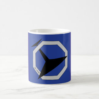 Tasse de café de logo de drapeau d'abandon