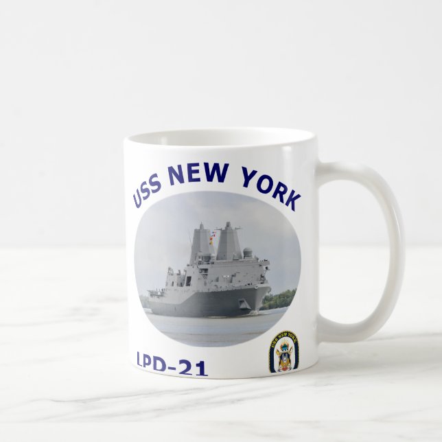Tasse de café de LPD 21 USS New York (Droite)