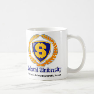 Tasse de café d'université de référence