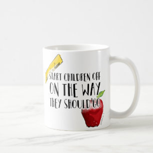 Tasse de café élémentaire de maître d'école