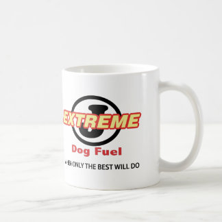 Tasse de café extrême blanche simple de carburant