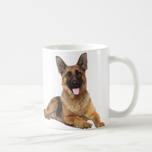 Tasse de café heureuse de berger allemand