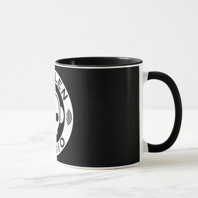 Tasse de café par radio renfrognée (Droite)
