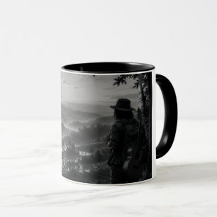 Tasse de café pour randonneur en noir et blanc de