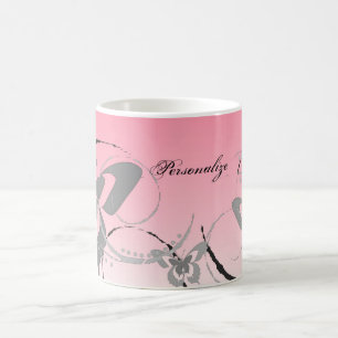 Tasse de café rose de trio de papillon de cerise