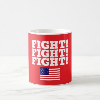 Tasse de café sur la bagarre de Trump