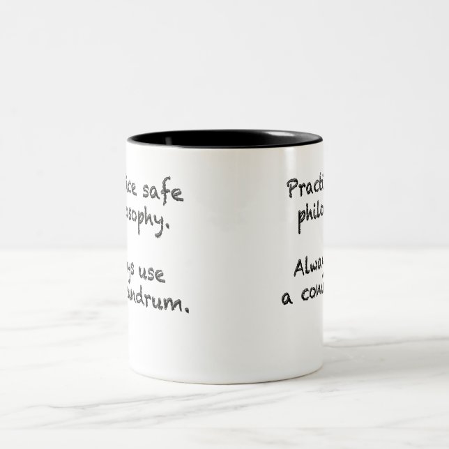 Tasse de café sûre de philosophie (Centre)