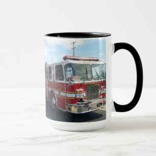 tasse de camion de pompiers