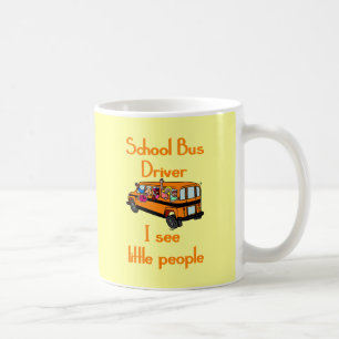 Tasse de chauffeur d'autobus scolaire