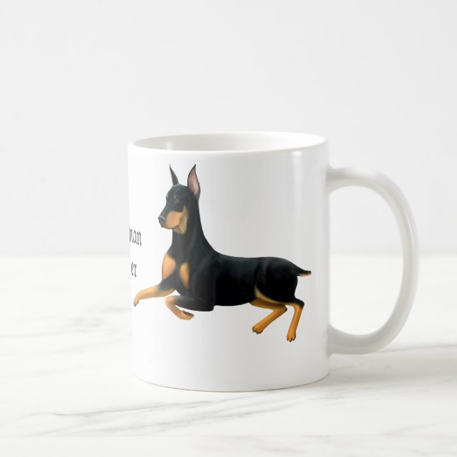 Tasse de chien de Pincher de dobermann (Droite)