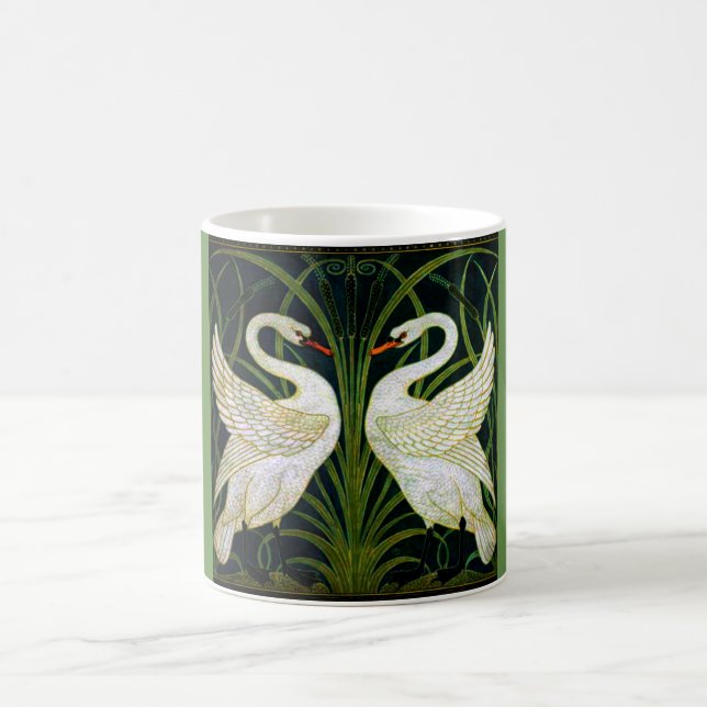 Tasse de classique de cygne de Nouveau d'art (Centre)