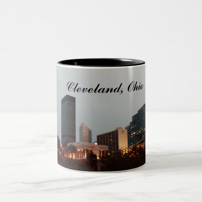 Tasse de CLEVELAND, OHIO (Centre)