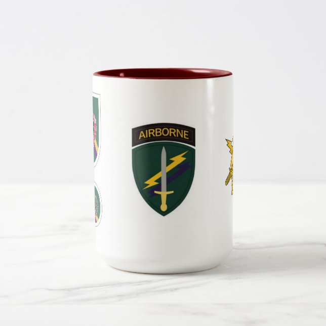 Tasse de commande d'opération psychologique (Centre)