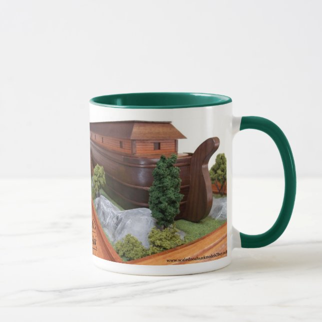 Tasse de diorama d'arche du ` s de Noé (Droite)