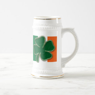 Tasse de drapeau de shamrock