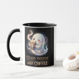 Tasse de fantôme mignon mort à l'intérieur jusqu'a