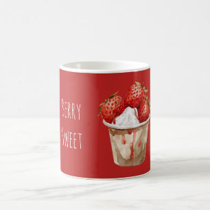 Tasse de fraises sucrées aux fruits rouges