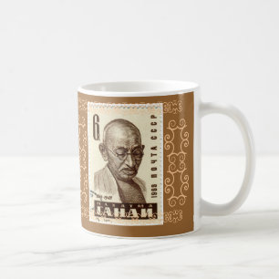 Tasse de Gandhi d'abord qu'ils ignorent