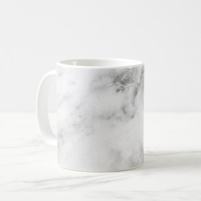 Tasse de marbre de Carrare (Devant gauche)
