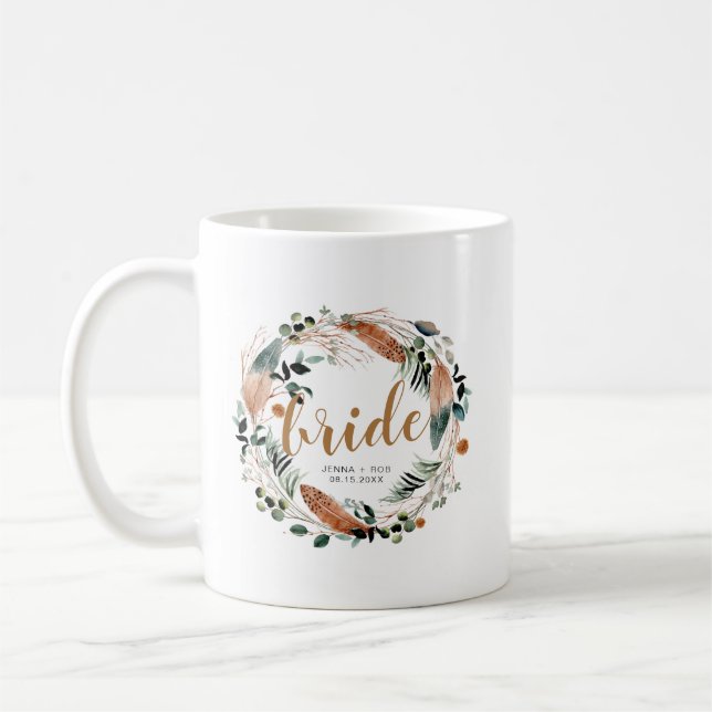 Tasse de mariée bohème avec feuillage et plume (Gauche)