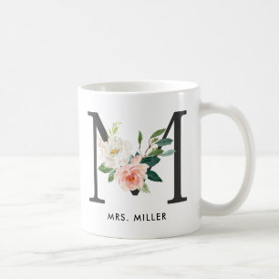 Tasse de monogramme, monogramme floral M, cadeau