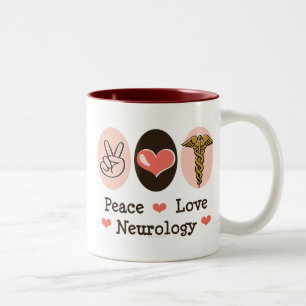 Tasse de neurologue de neurologie d'amour de paix
