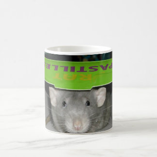 Tasse de pastilles de rat