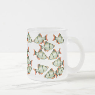 Tasse de poissons d'aquarium de bavures de tigre