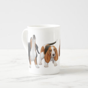 Tasse de porcelaine tendre de chiens de basset