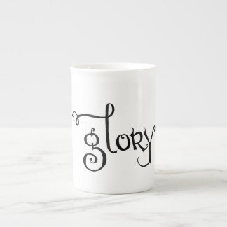 Tasse de porcelaine tendre de "gloire"