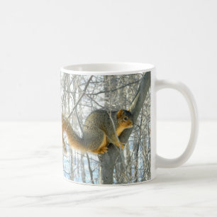 Tasse de profil d'écureuil de Fox (hiver)